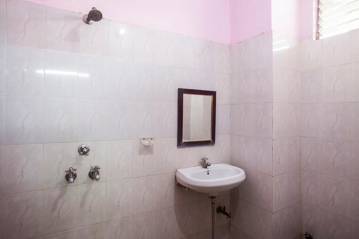 Hotel Grant Deluxe Meerut Camera foto